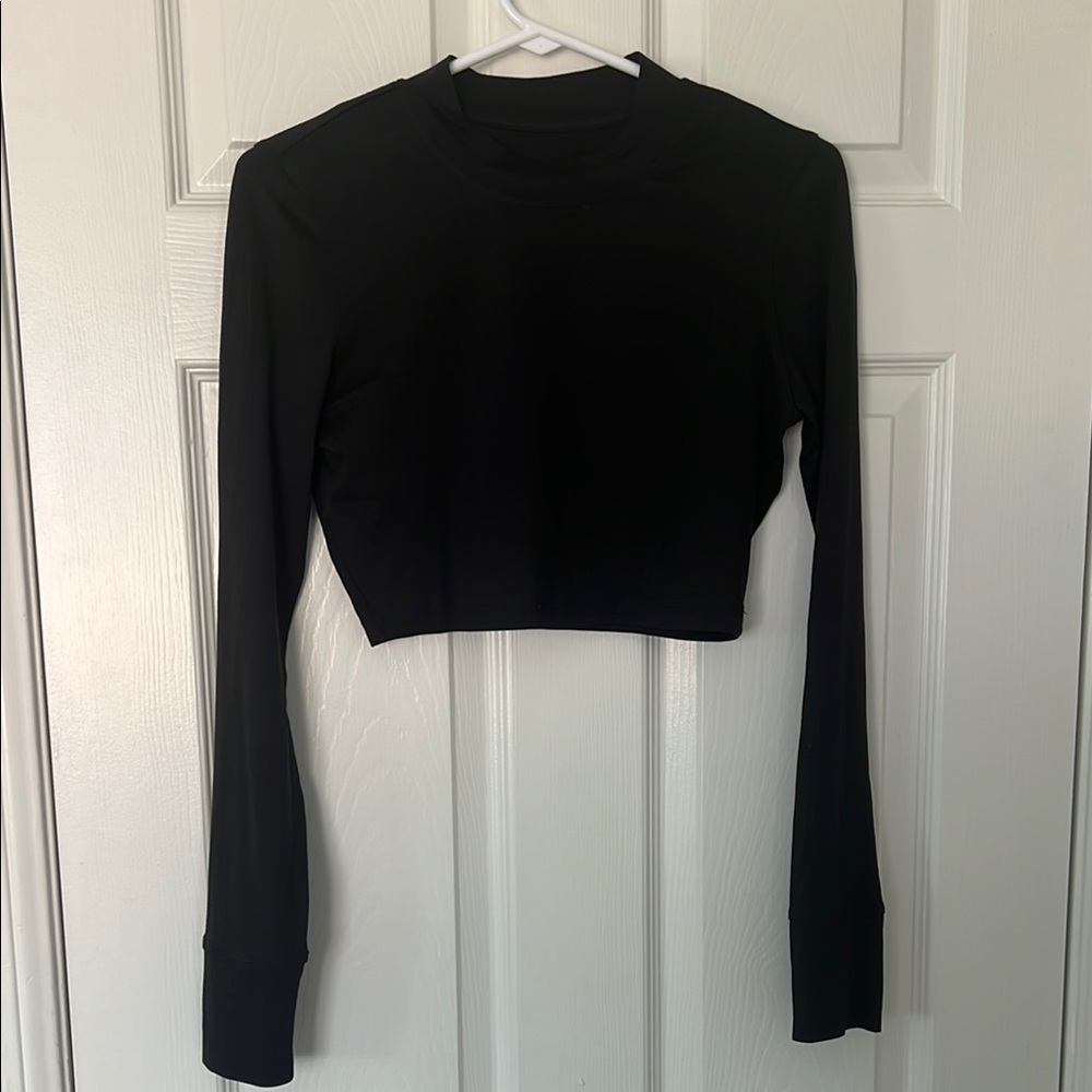 Vuori Lux Cropped Mock Neck